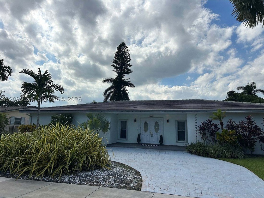 Haus in Miami Springs, Florida, Vereinigte Staaten 3 - 19097055
