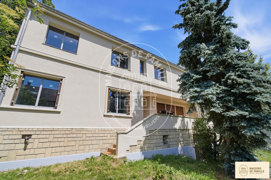 Villa in Le Village, Louveciennes, France 4 - 19098525