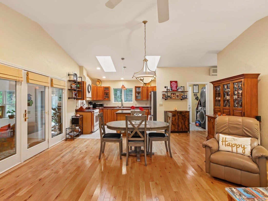 House in Central Lake, Michigan, United States 5 - 19097406