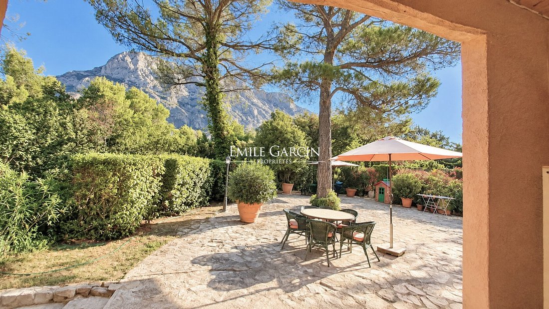 Villa à Granettes-Jauberte-Sainte Anne, Aix-en-Provence, France 4 - 19098543