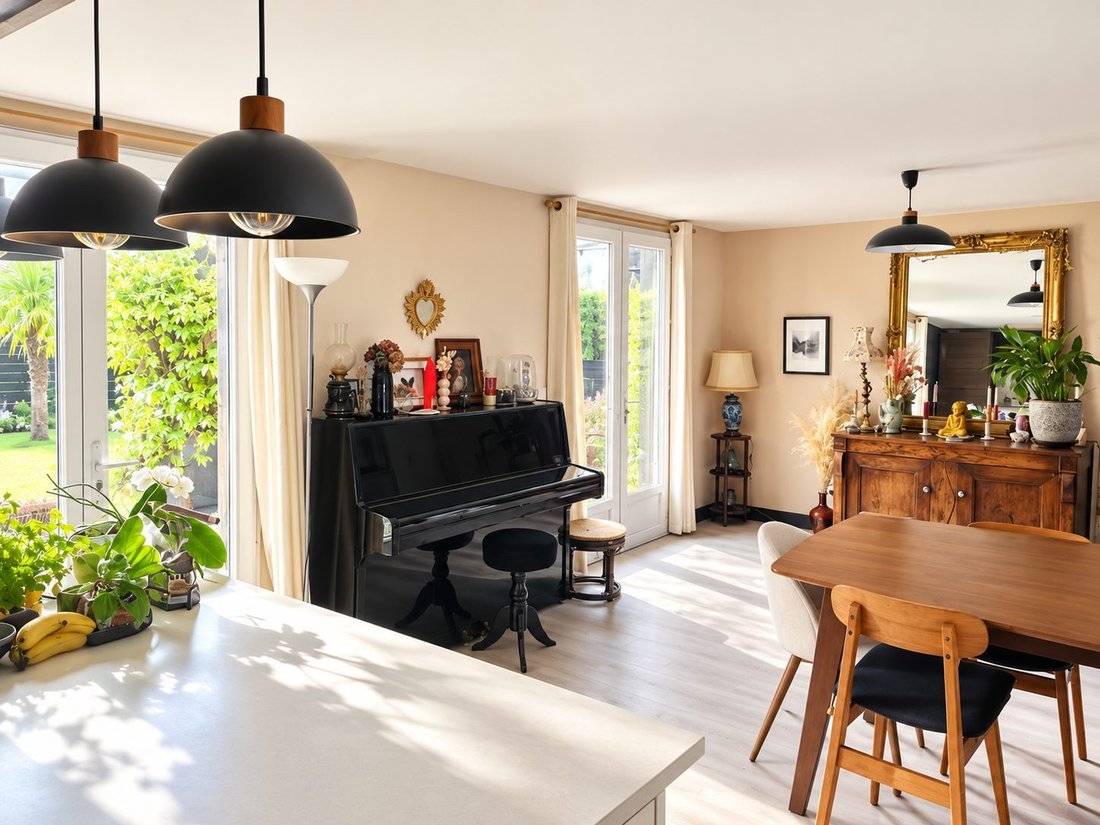 Casa en Centre Ville, Theix-Noyalo, Francia 3 - 19095500