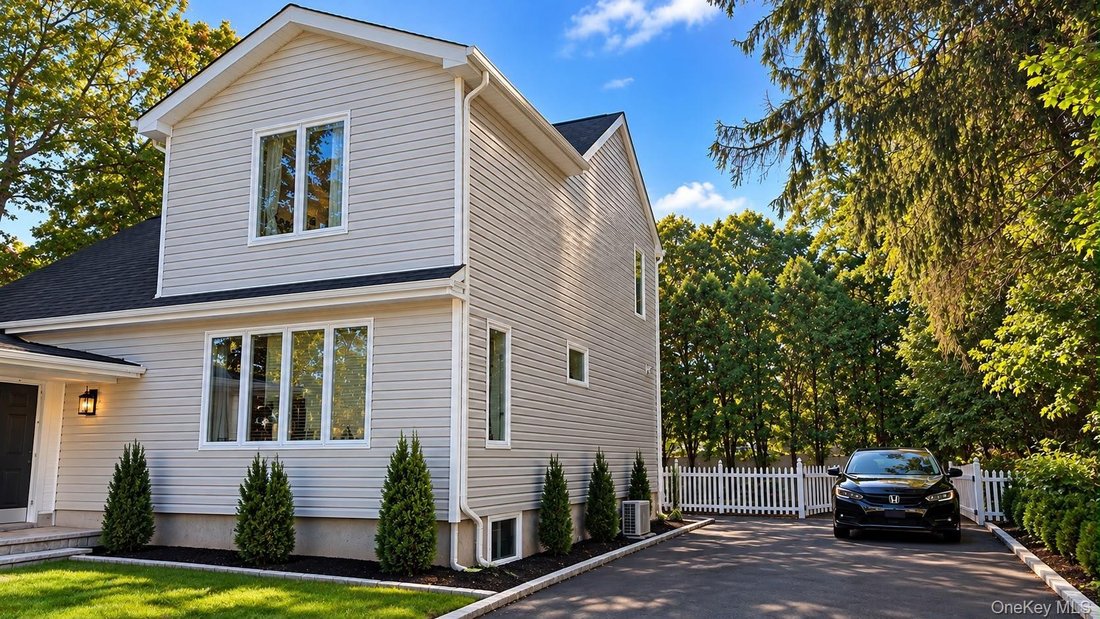 Casa a Manorville, New York, Stati Uniti 3 - 19096041