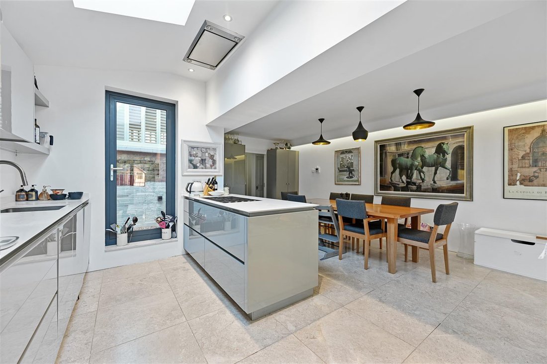 House in Hammersmith, Hammersmith and Fulham, England 2 - 19094625