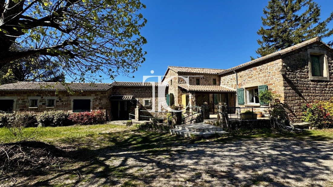 Casa en Planzolles, Auvernia-Ródano-Alpes, Francia 1 - 19098039