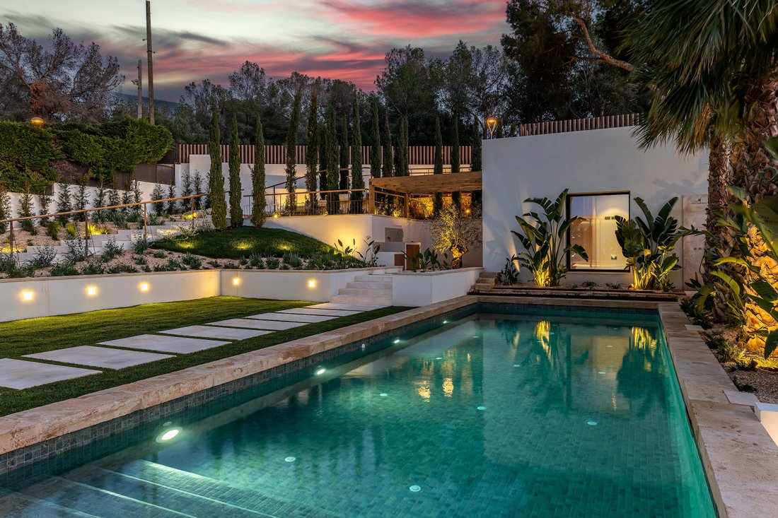Villa in Portals Nous, Calvia, Balearic Islands 3 - 19094943