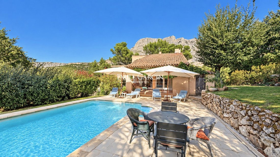 Villa à Granettes-Jauberte-Sainte Anne, Aix-en-Provence, France 2 - 19098543