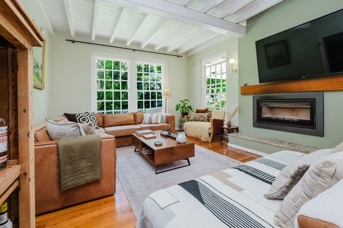 House in Newlands, Southern Suburbs, Cape Town 5 - 19096427