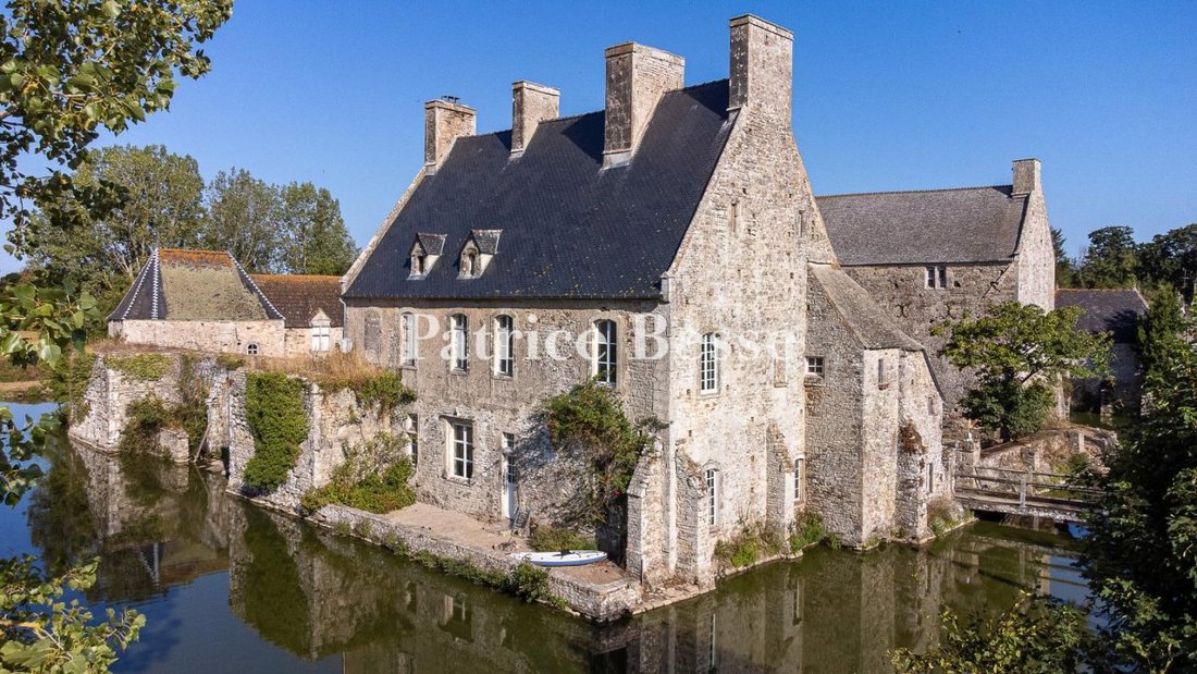 Haus in Bricquebec, Bricquebec-en-Cotentin, Frankreich 1 - 19095118