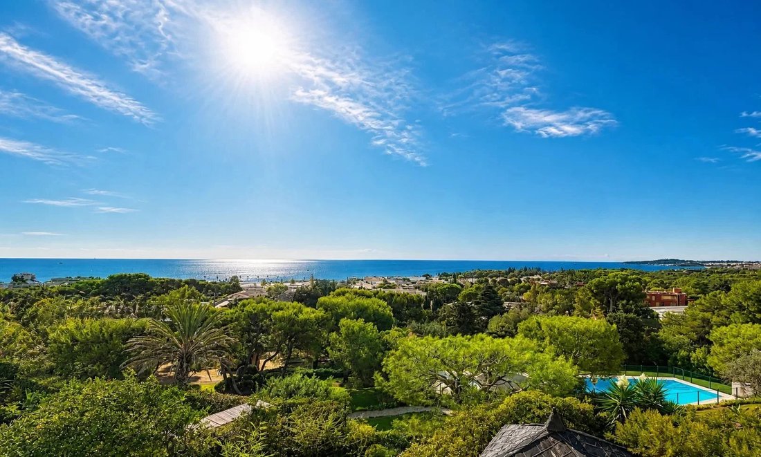 Apartamento en Vaug, Villeneuve-Loubet, Francia 1 - 19094684