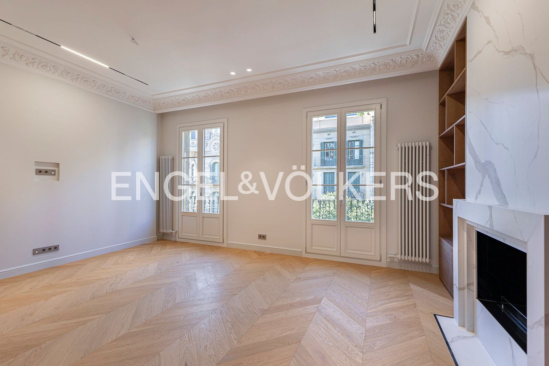 Appartamento a Eixample, Barcellona, Spagna 2 - 19096843