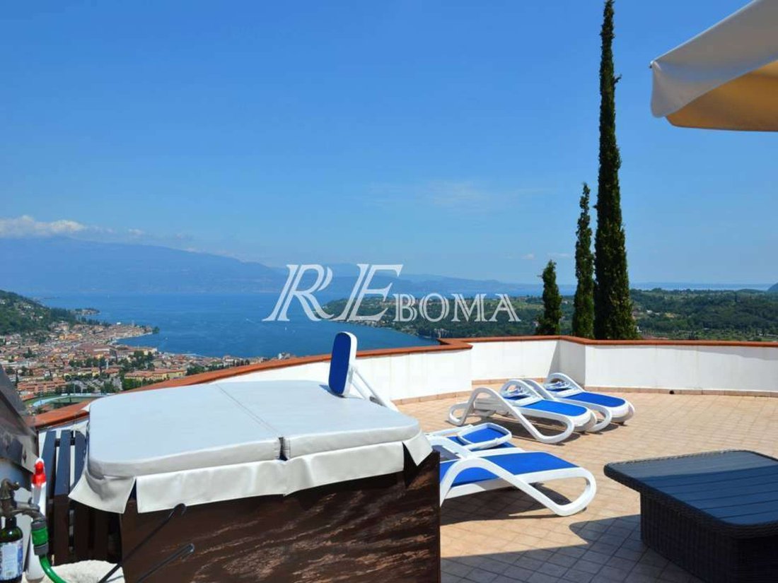 Penthouse à Salò, Lombardie, Italie 4 - 19094671