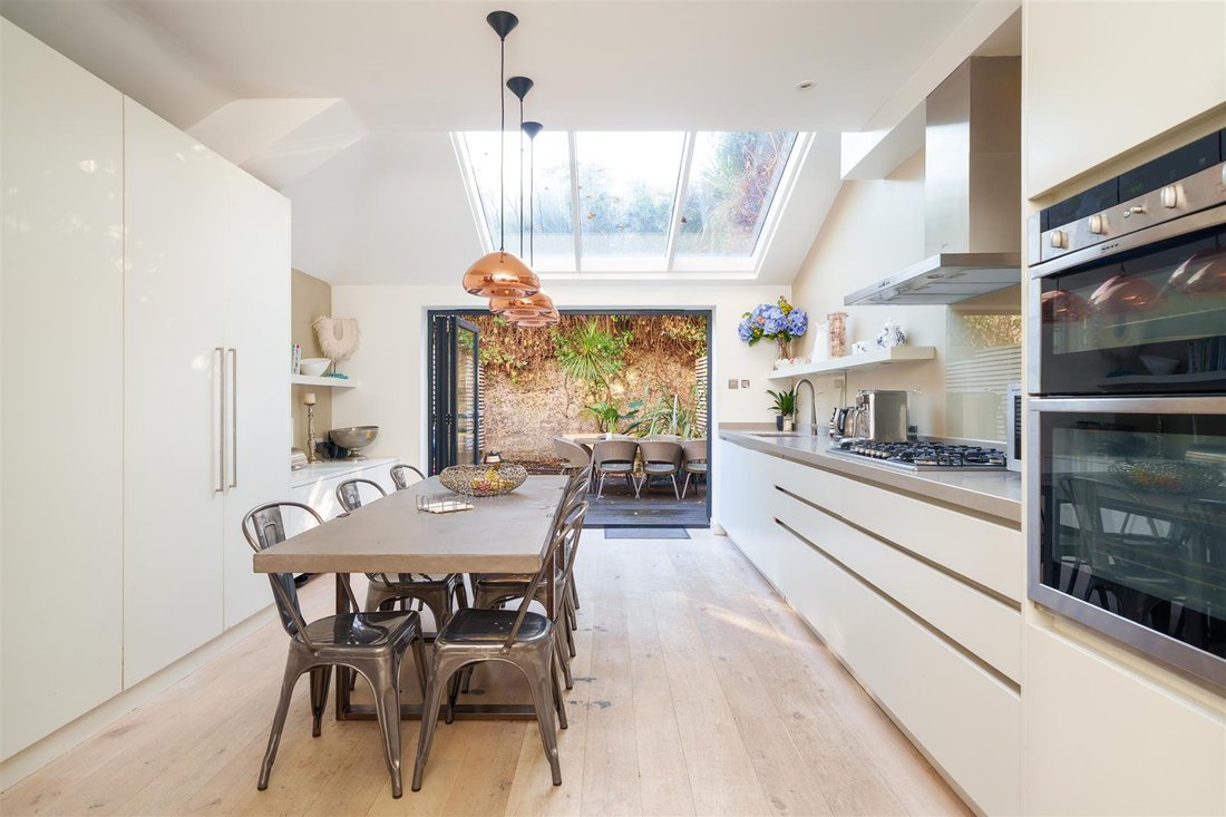 House in Brook Green, Hammersmith and Fulham, England 2 - 19094435