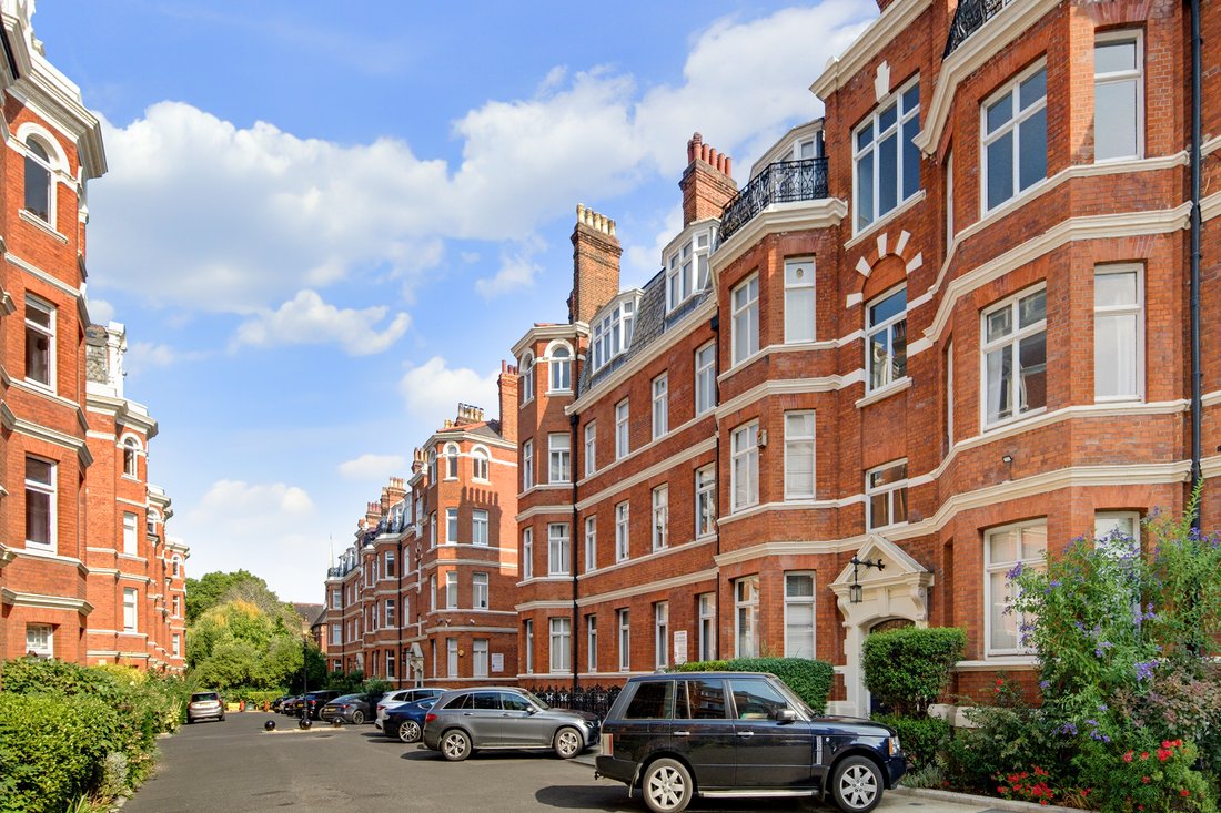 Apartment in Little Venice, Westminster, England 2 - 19094328