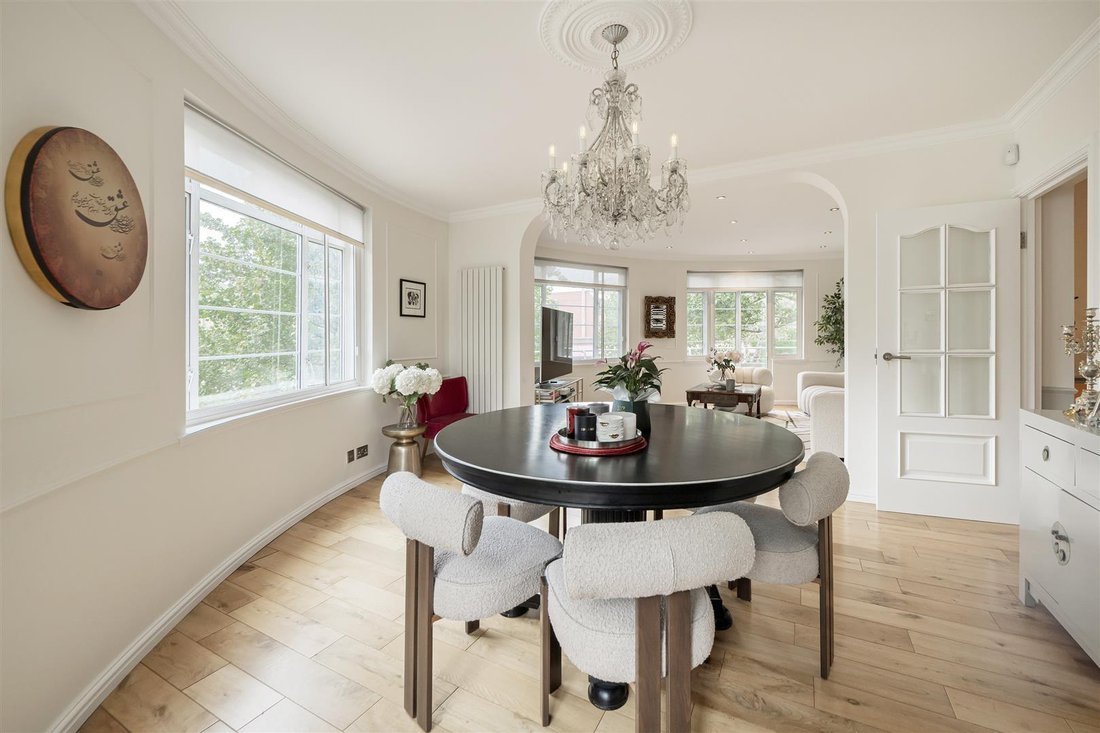 Apartment in Barons Court, Hammersmith and Fulham, England 3 - 19094587