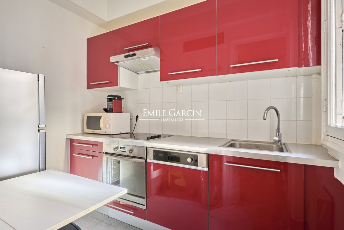 Apartment in Invalides, Paris 7e Arrondissement, Paris 4 - 19098556