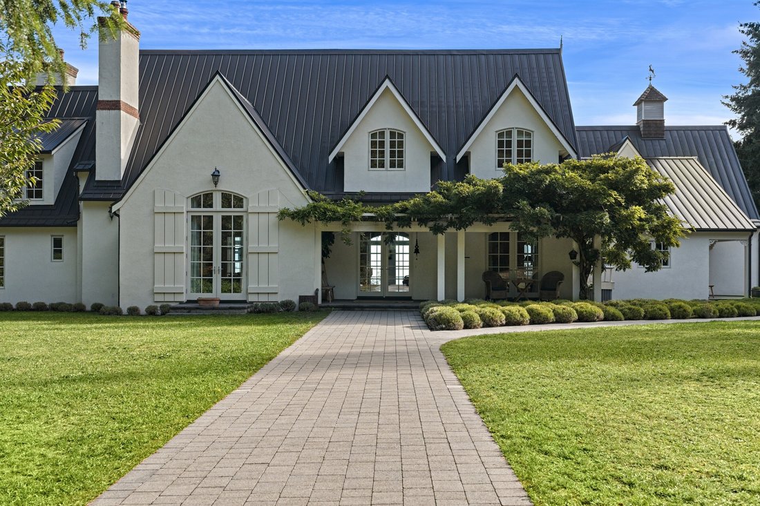 Casa en Salt Spring, Columbia Británica, Canadá 2 - 19095945