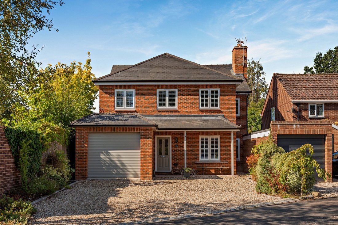 Haus in North Ascot, Winkfield, England 1 - 19094340