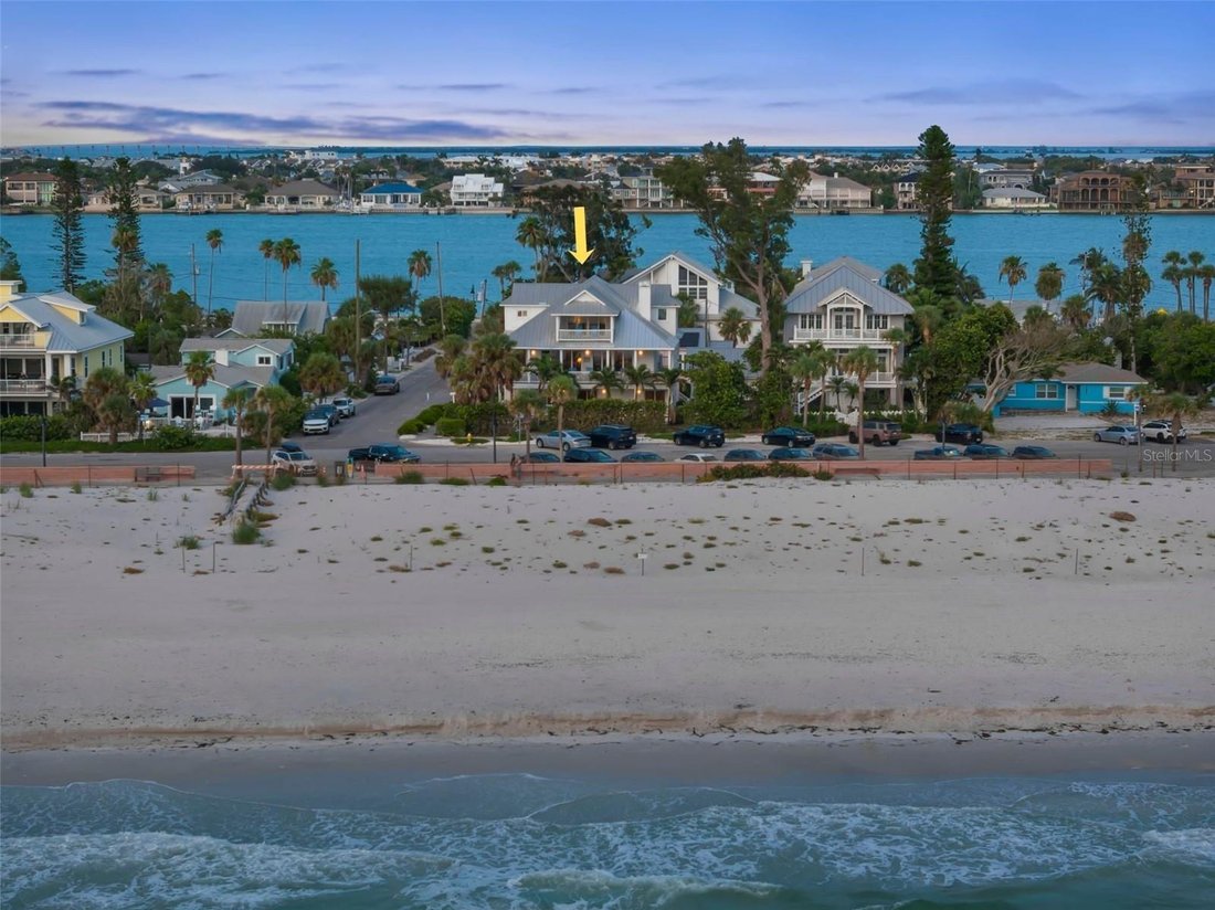 Casa a St. Pete Beach, Florida, Stati Uniti 1 - 18439462