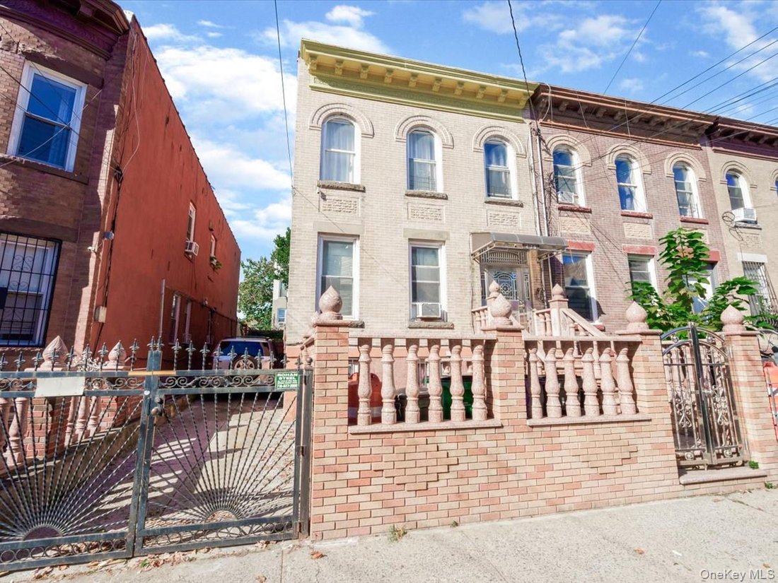 Andere in New York City, New York, Vereinigte Staaten 1 - 19096822