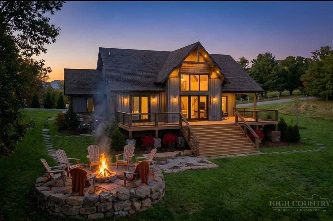 Haus in Elk Park, North Carolina, Vereinigte Staaten 2 - 17093349