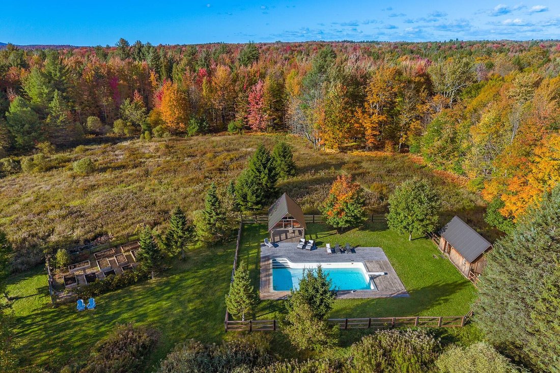 Casa en Lac-Brome, Quebec, Canadá 3 - 19097663
