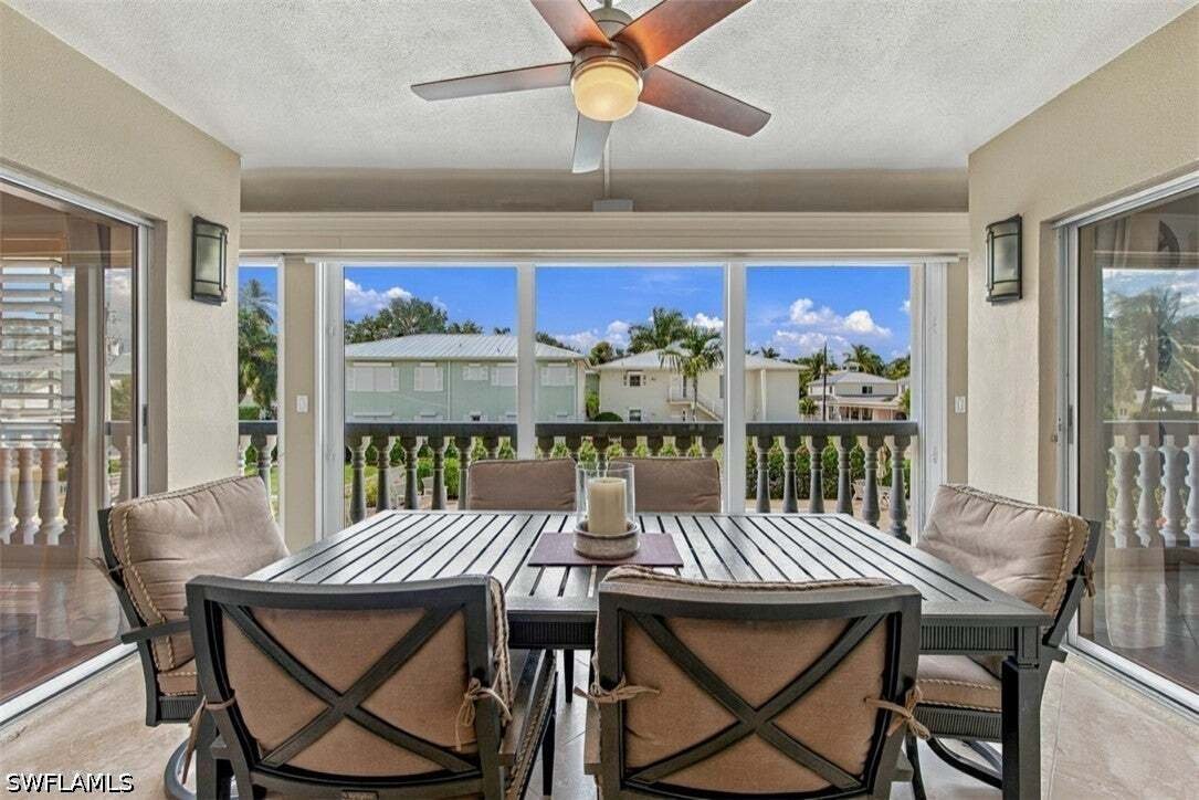 Eigentumswohnung in Naples, Florida, Vereinigte Staaten 1 - 19096596