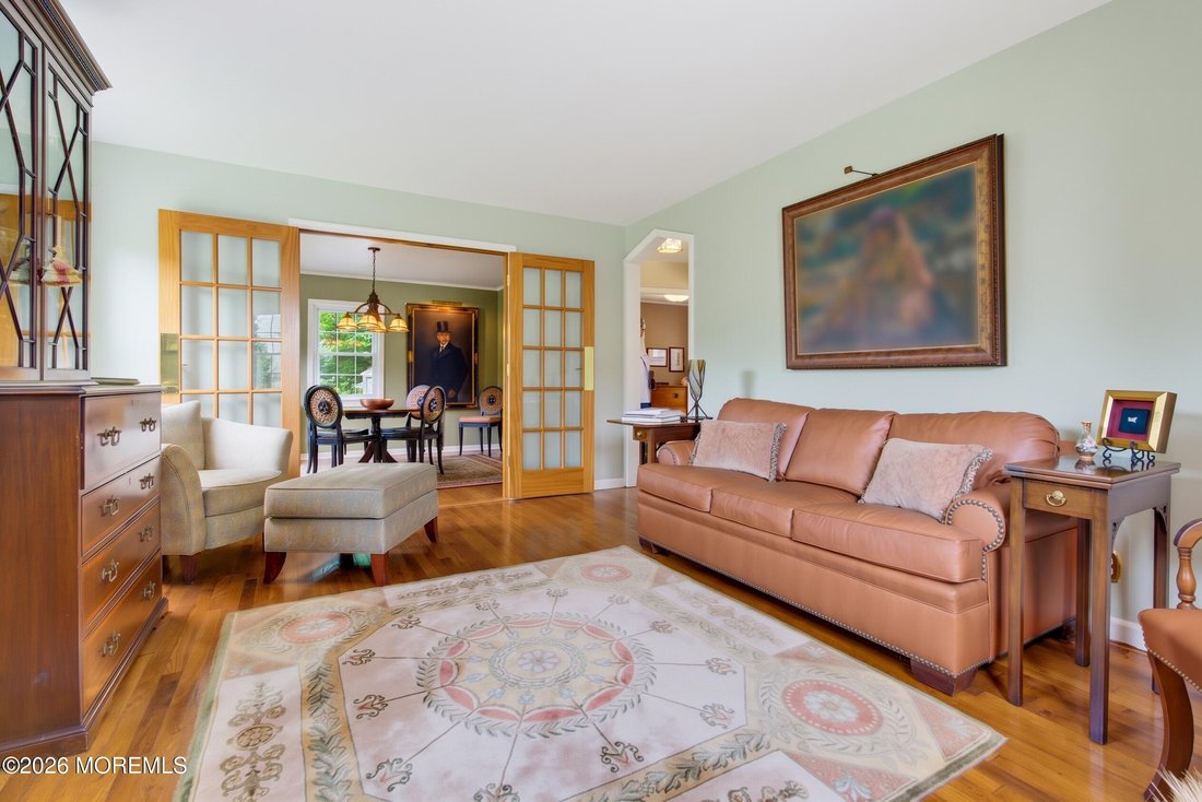 House in Oakhurst, New Jersey, United States 4 - 19096315