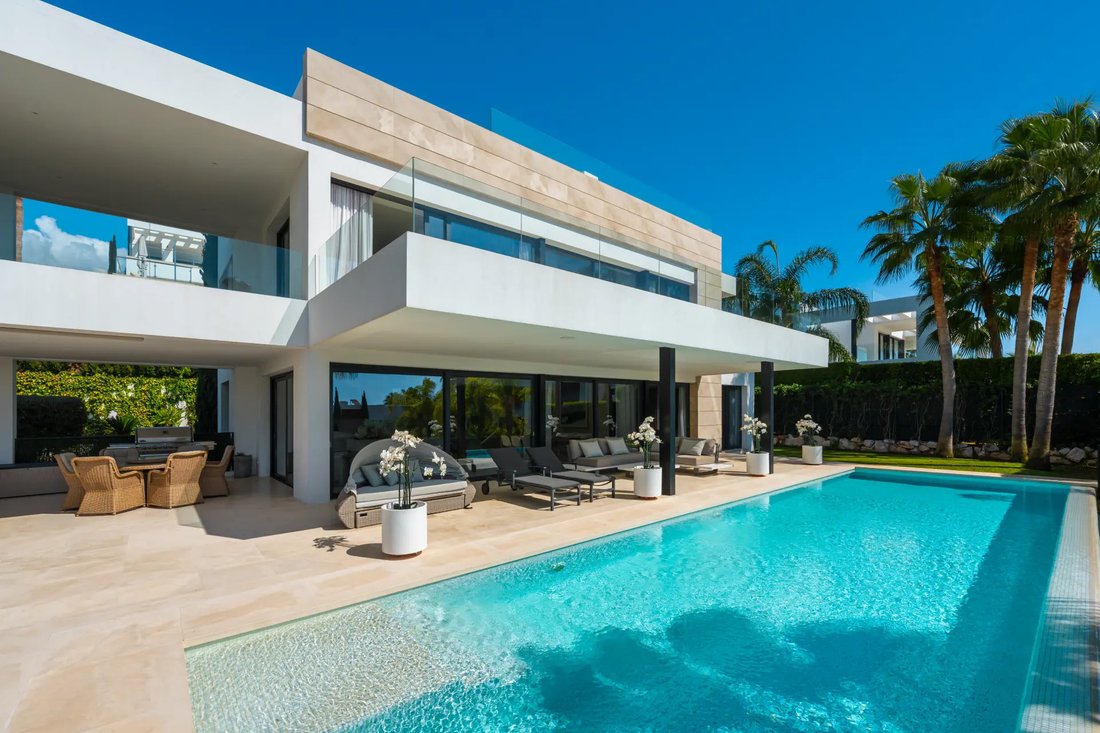 Villa à Nueva Andalucia, Marbella, Espagne 2 - 19094874