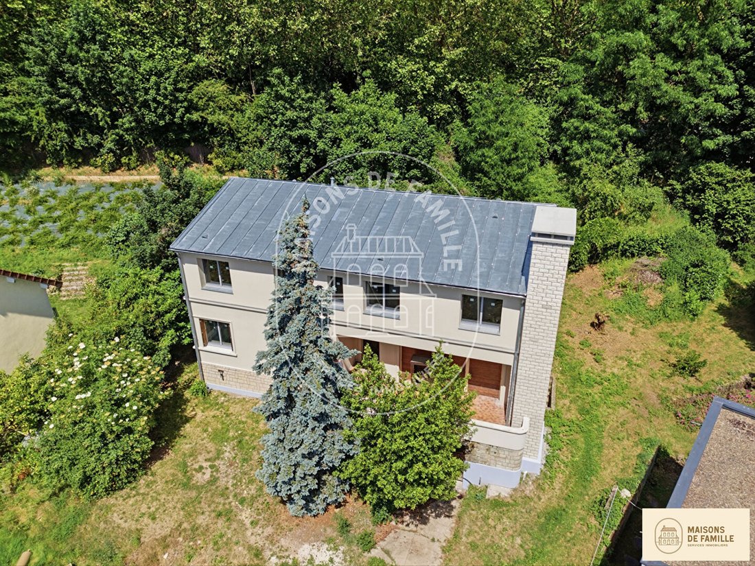 Villa in Le Village, Louveciennes, France 1 - 19098525