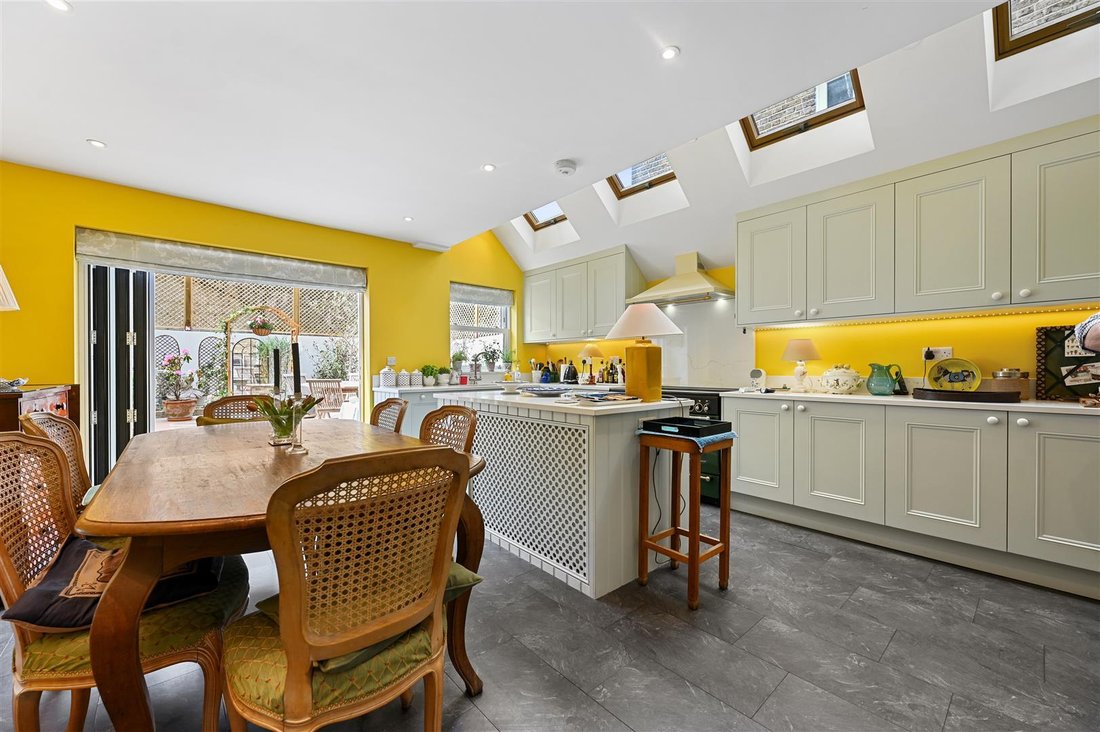 House in Hammersmith, Hammersmith and Fulham, England 5 - 19094529