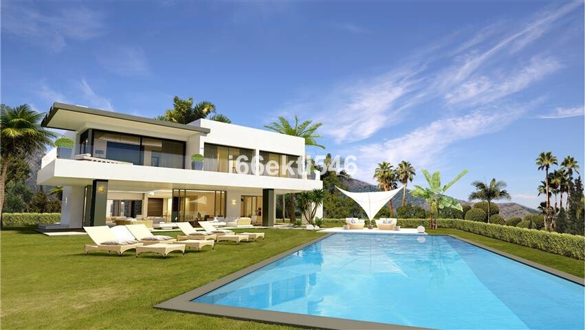 Villa à Puerto Banús, Marbella, Espagne 1 - 14433044