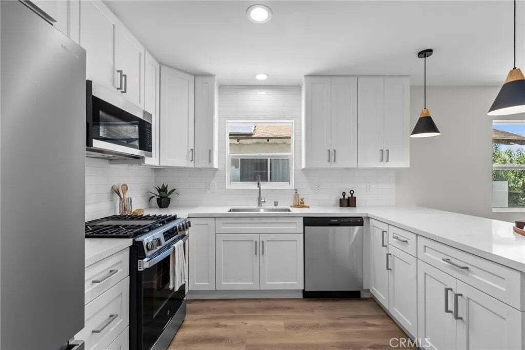Condo in Los Angeles, California, United States 4 - 19097215