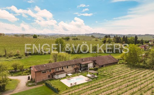Casa de Campo en Agliano Terme, Piamonte, Italia 1