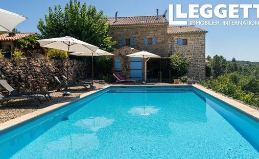 Villa a Ruoms, Auvergne-Rodano-Alpi, Francia 1
