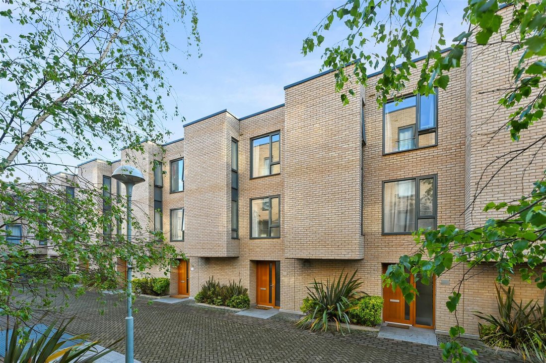 Casa a Hammersmith, Hammersmith e Fulham, Inghilterra 1 - 19094507