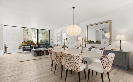 House in Brook Green, Hammersmith and Fulham, England 1