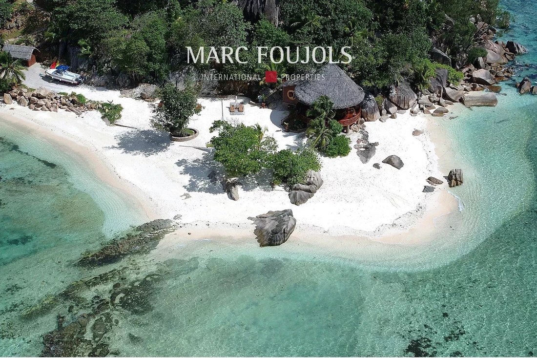 Casa en Anse La Blague, Baie Sainte Anne, Seychelles 1 - 19095393