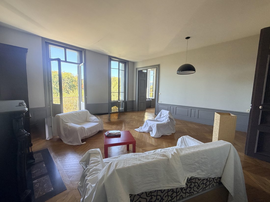 Appartamento a Clermont-Ferrand, Auvergne-Rodano-Alpi, Francia 4 - 19098640