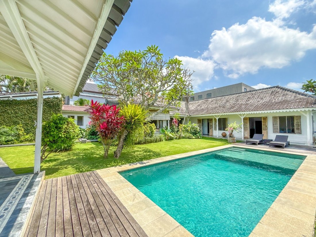 Villa in Kecamatan Kuta Utara, Bali, Indonesia 1 - 19098739