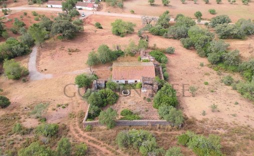 Terreno a São Brás de Alportel, Algarve, Portogallo 1