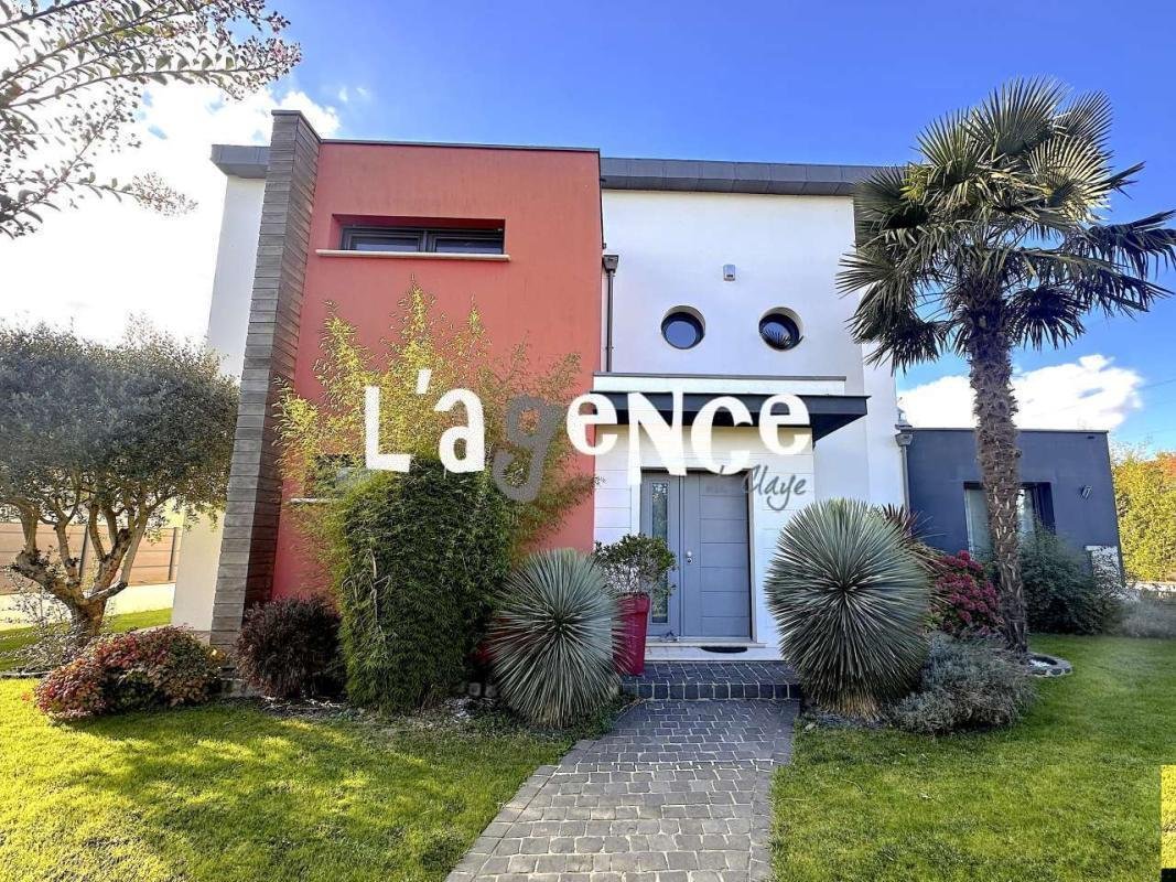 House in Annet-sur-Marne, Ile-de-France, France 1 - 19095086