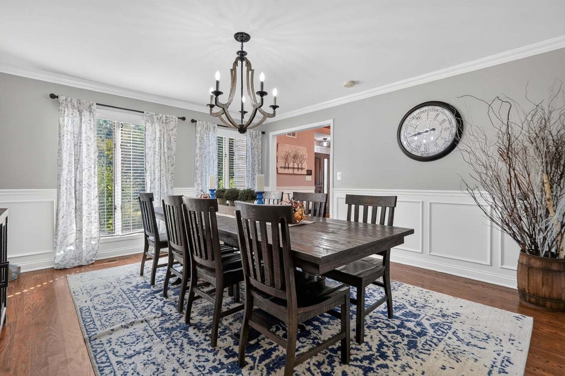 House in Hickory Hills, Illinois, United States 4 - 19097343