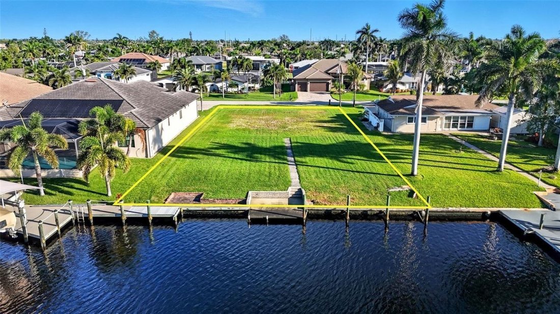 Land in Cape Coral, Florida, United States 3 - 19098943