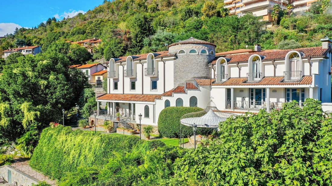 Haus in Verbania, Piemont, Italien 3 - 19094990