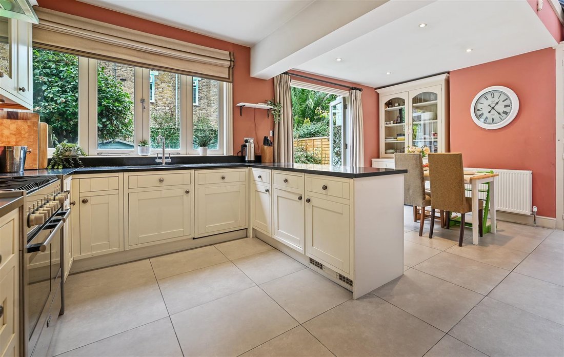 House in Brook Green, Hammersmith and Fulham, England 3 - 19094373
