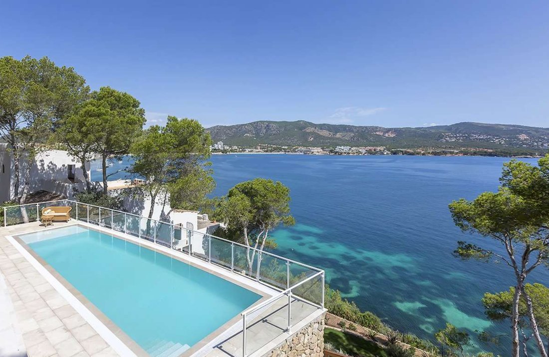 Villa in Costa d'en Blanes, Calvia, Balearic Islands 2 - 19095001
