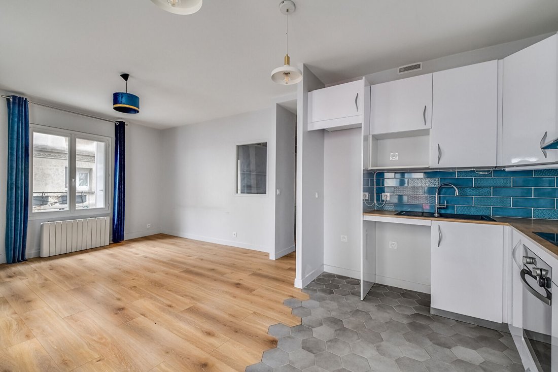 Apartment in Clignancourt-Jules Joffrin, Paris 18e Arrondissement, Paris 3 - 19095313