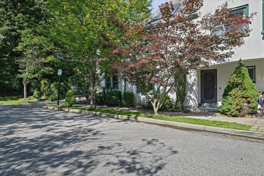 Casa a Garden City, New York, Stati Uniti 2 - 19094414