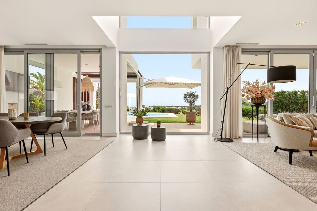 Villa en Marbella, Andalucía, España 1 - 19097460
