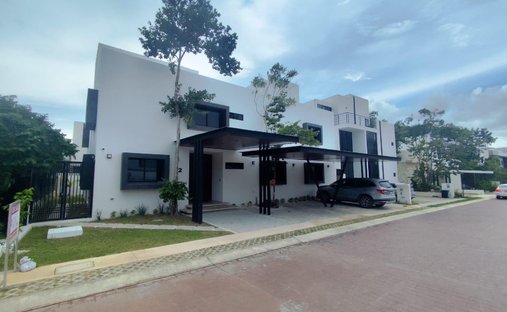 House in Cancún, Quintana Roo, Mexico 1
